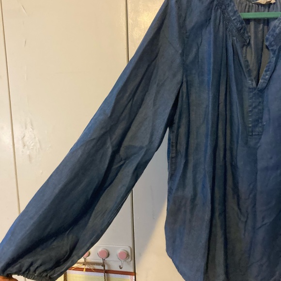 Long sleeve denim blouse - Picture 2 of 5